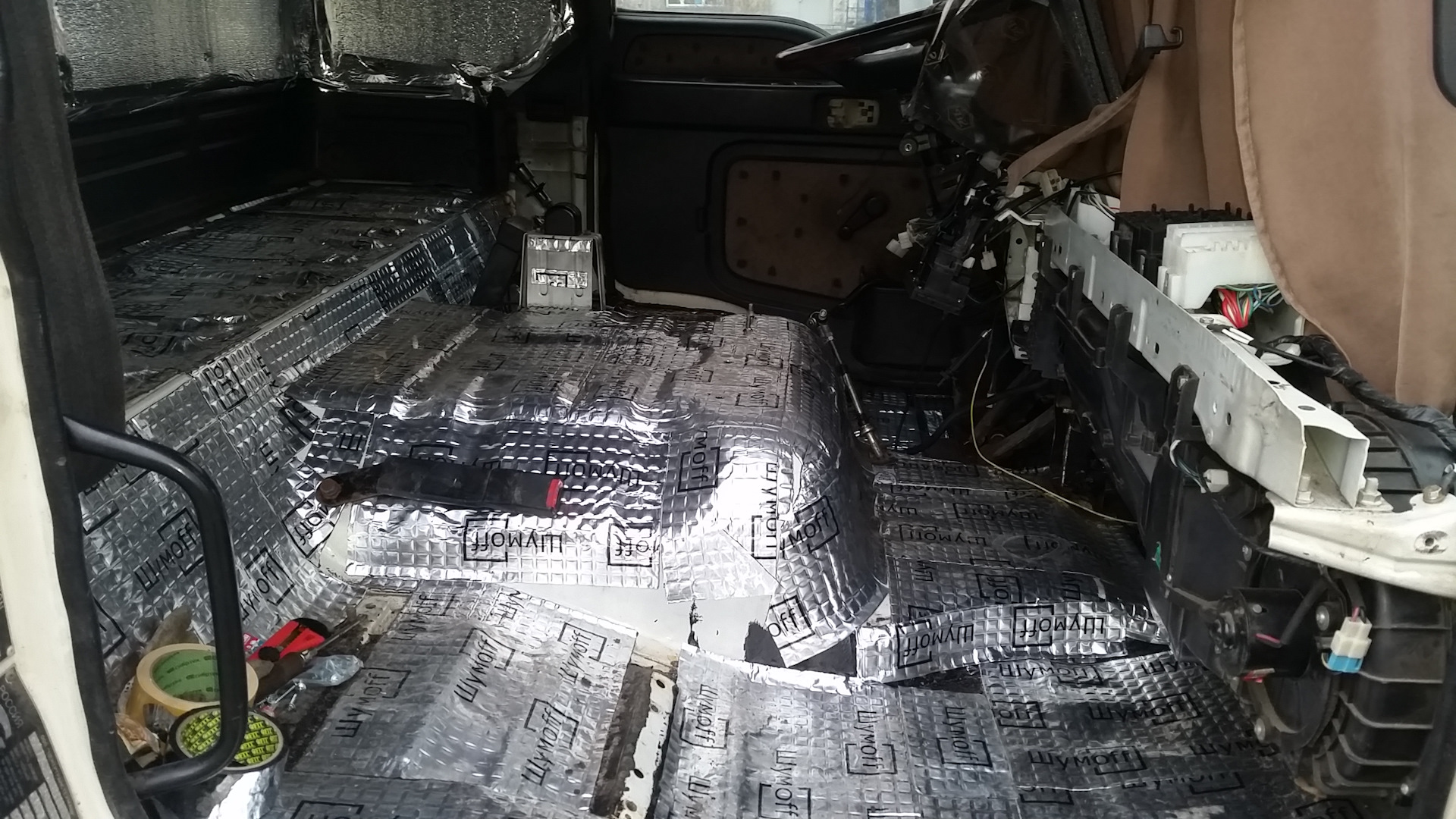 Шумоизоляция кабины